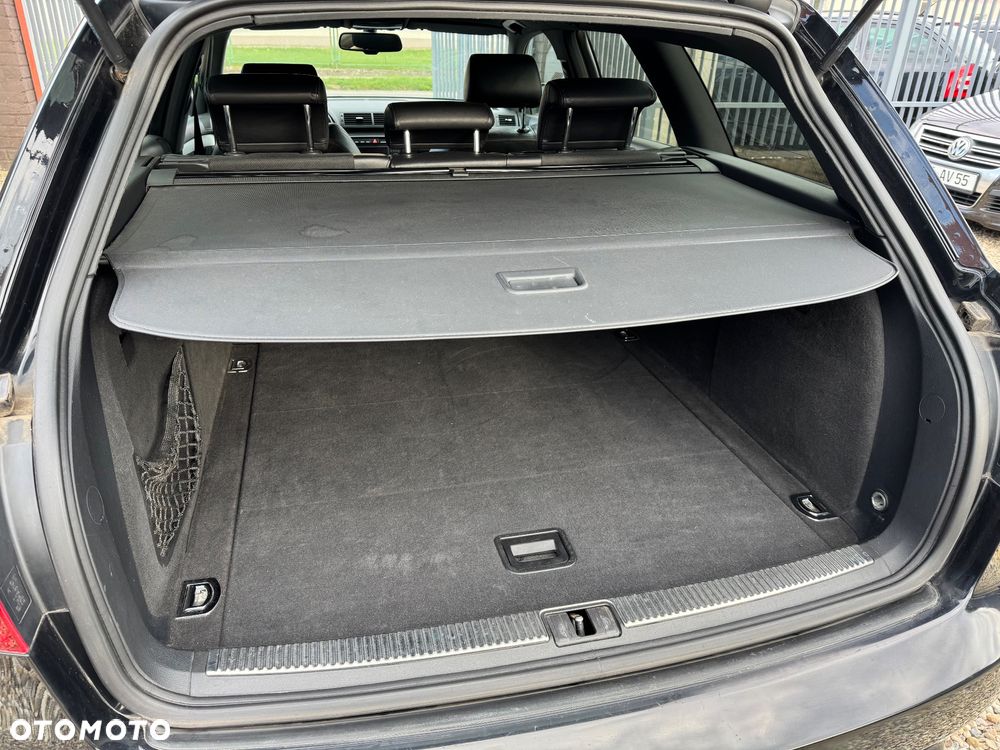 Audi A4 Avant - 33