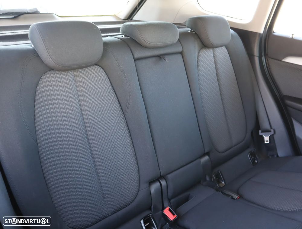 BMW X1 16 d sDrive Auto - 23