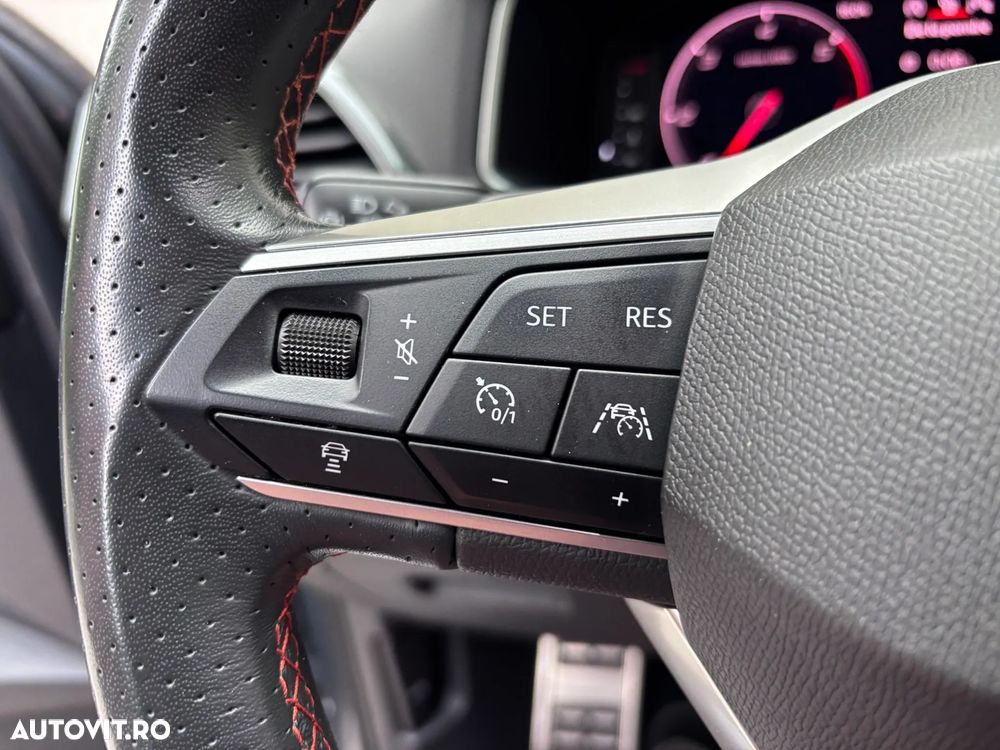 Seat Tarraco 2.0 TDI DSG 4DRIVE FR - 27