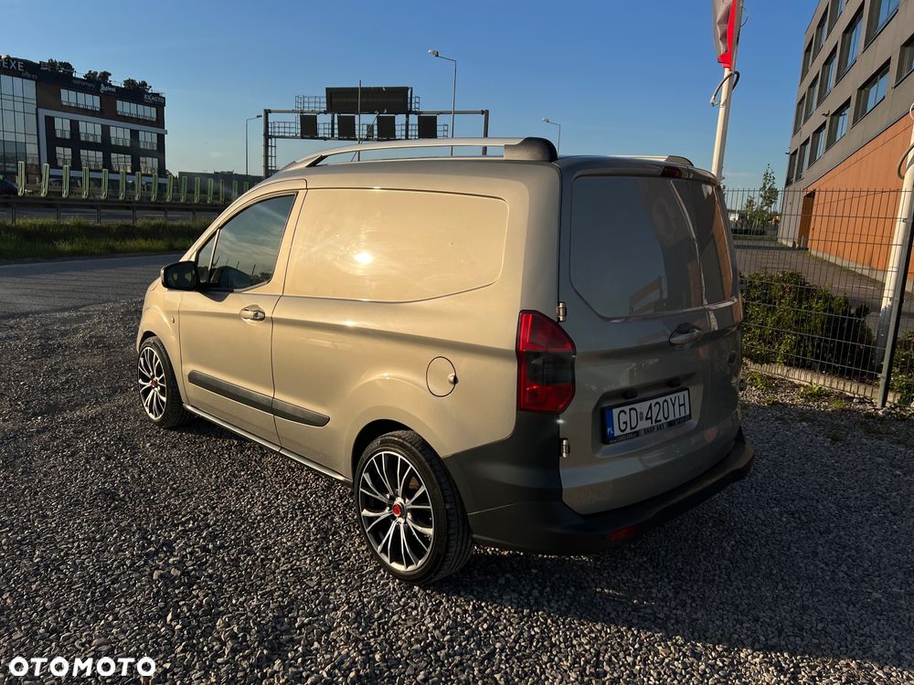 Ford Transit Courier Trend - 9