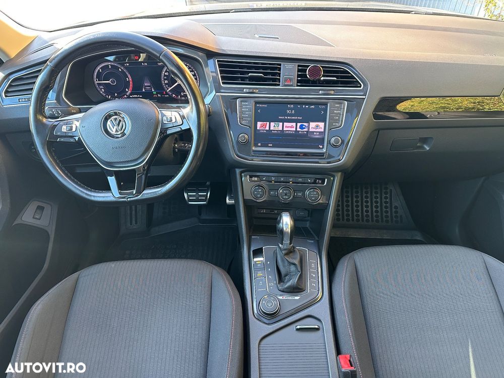 Volkswagen Tiguan 2.0 TDI 4Mot DSG Comfortline - 6