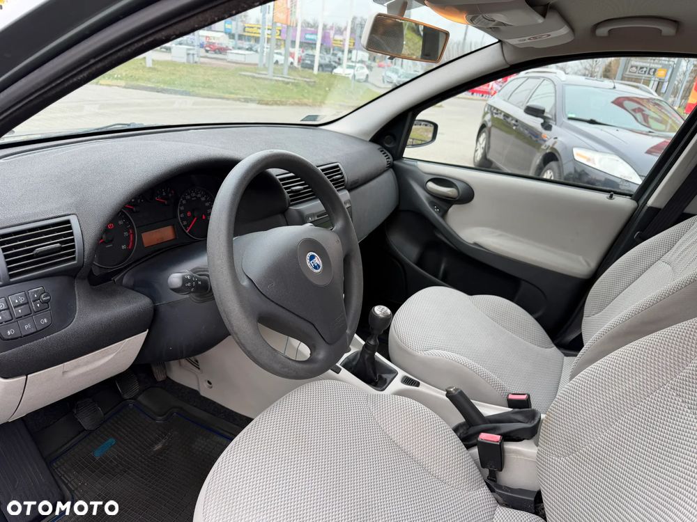 Fiat Stilo 1.4 16V Active - 12