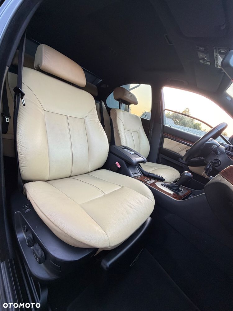 BMW Seria 5 - 35