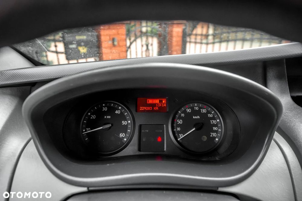 Renault Trafic - 20
