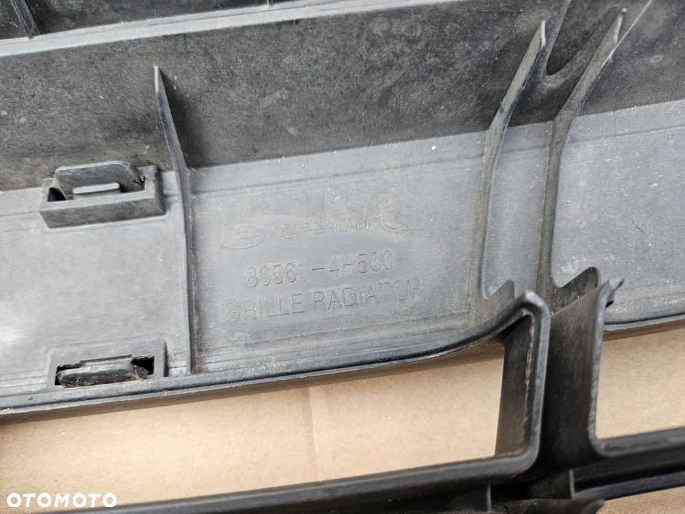HYUNDAI H1 H-1 10- grill atrapa zderzaka 86561-4H500 - 7