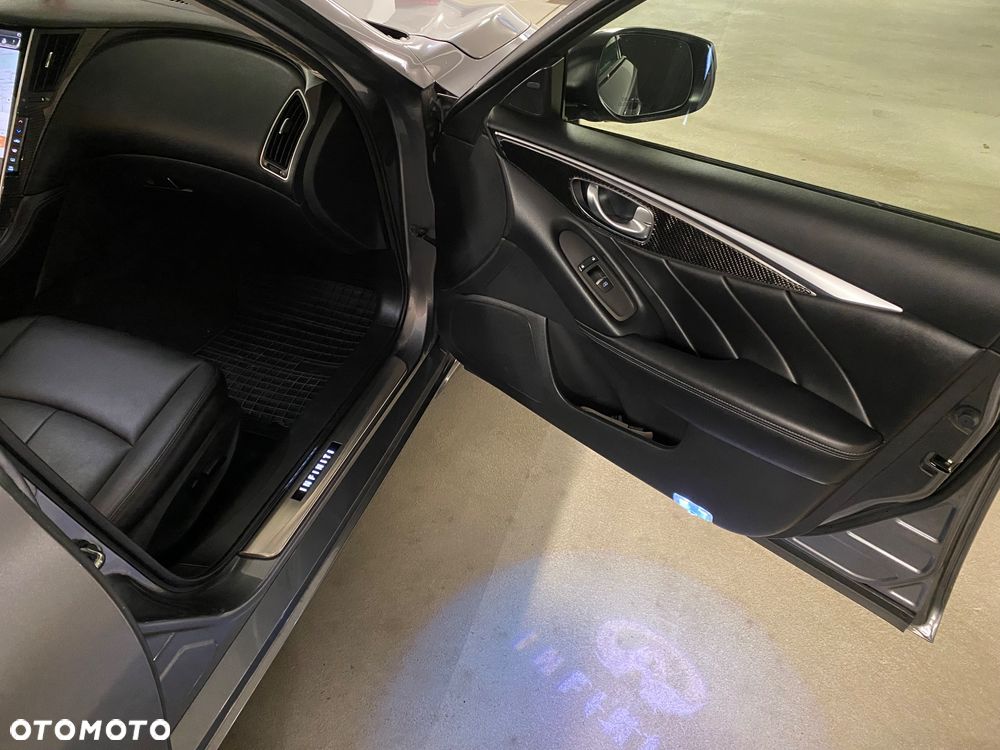 Infiniti Q50 - 18