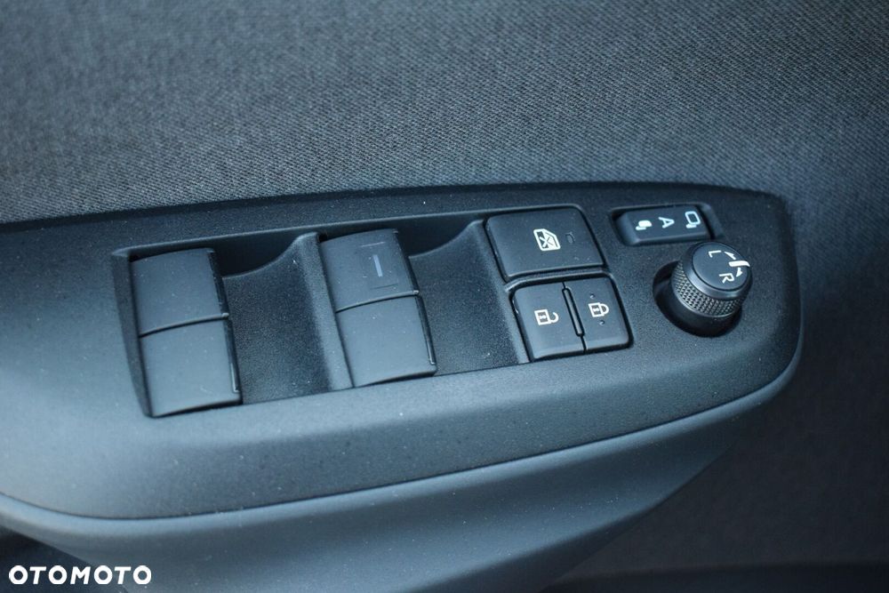 Toyota Yaris Cross Hybrid 1.5 Style - 26