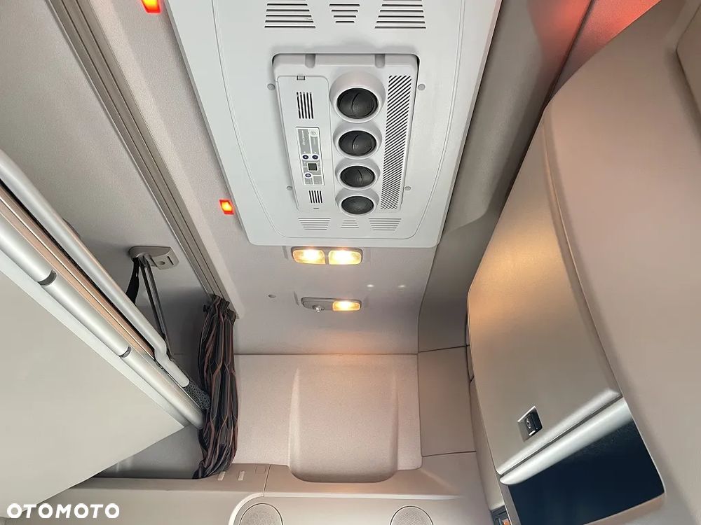 DAF XF 480 FT / STANDARD / SUPER SPACE CAB / CLIMA STACJONARNA / XENON / 2019 / SALON POLSKA / DOPOSAŻONY / STAN JAK NOWY / - 18