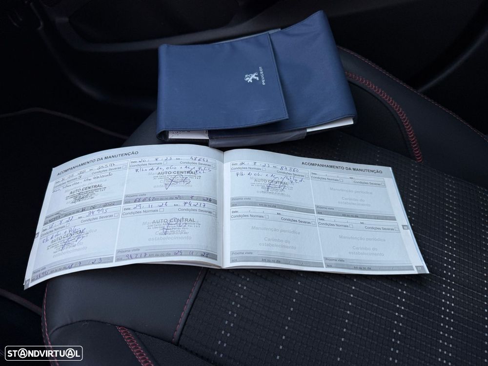 Peugeot 2008 1.2 PureTech GT Line - 25