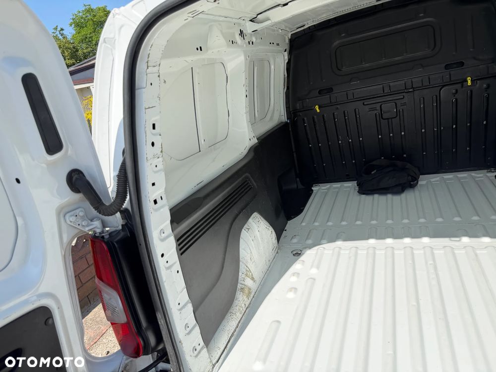 Citroën BERLINGO - 33
