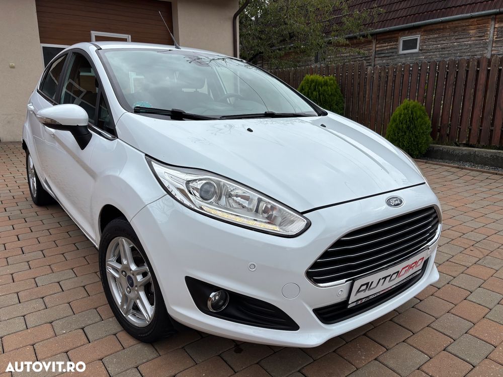 Ford Fiesta 1.6 TDCi DPF Titanium - 1