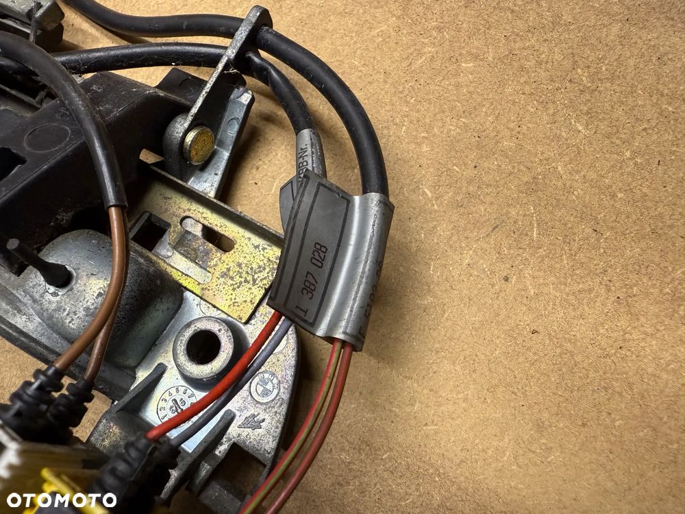 STACYJKA BMW E34 E32 LIFT ZESTAW WKŁADEK KLAMKI KLUCZYK KLAMKA LEWA PRAWA ZAMEK TYŁ KLAPY M60 540i 740i V8 RARYTAS - 15