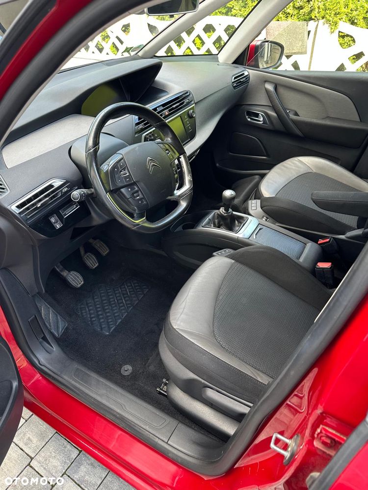 Citroën C4 Picasso 1.6 e-HDi Intensive - 24