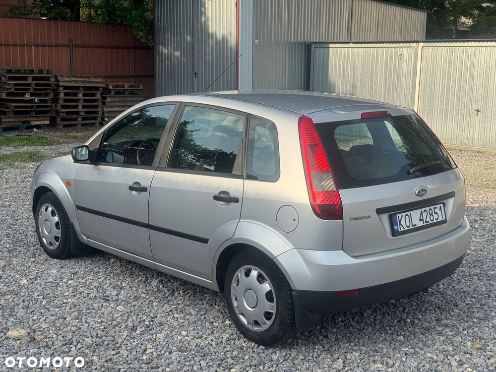 Ford Fiesta - 4