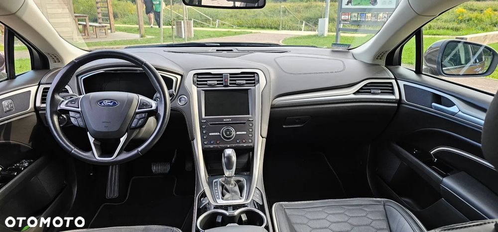 Ford Mondeo Vignale 2.0 EcoBoost - 8