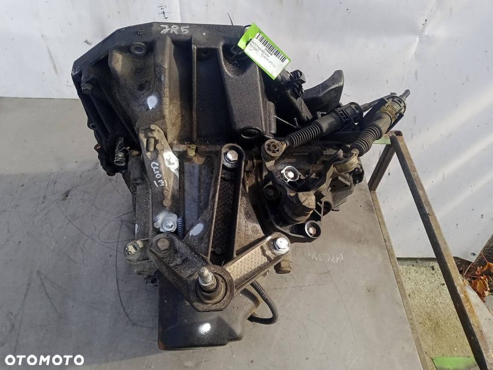 SKRZYNIA BIEGÓW JR5124 RENAULT CLIO III LIFT 1.5 - 7