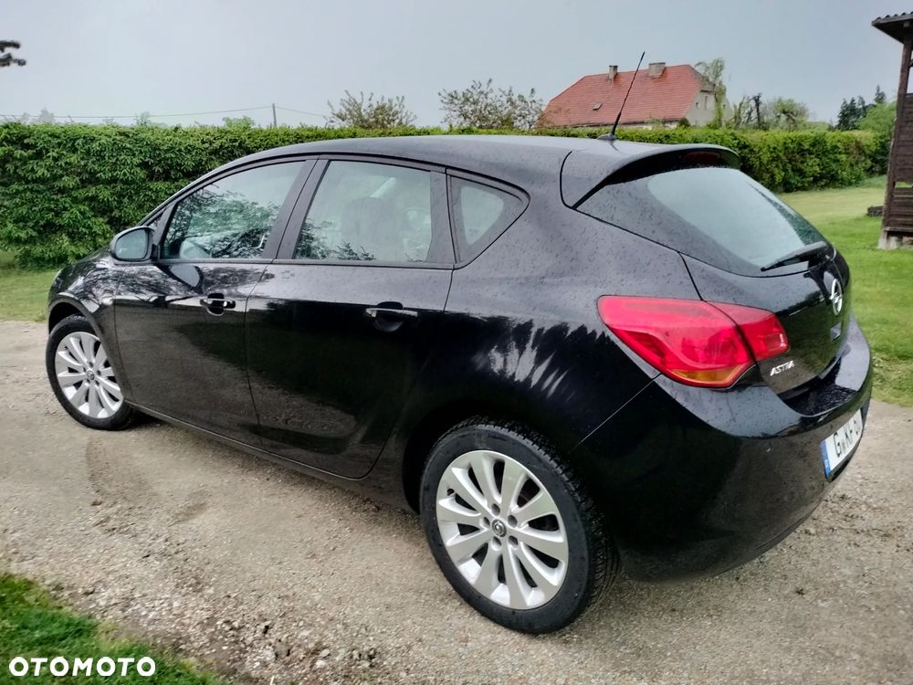 Opel Astra - 30