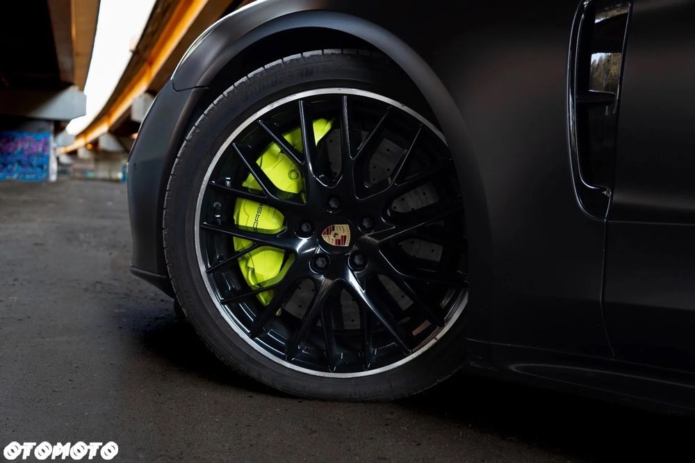 Porsche Panamera Turbo S E-Hybrid GPF - 14