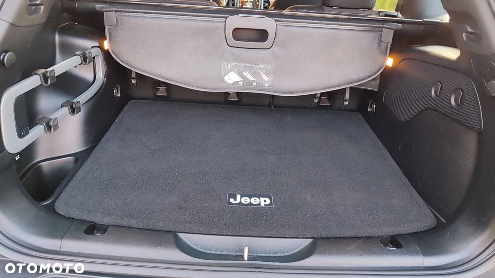 Jeep Cherokee 2.0 MJD Active Drive II Limited - 9