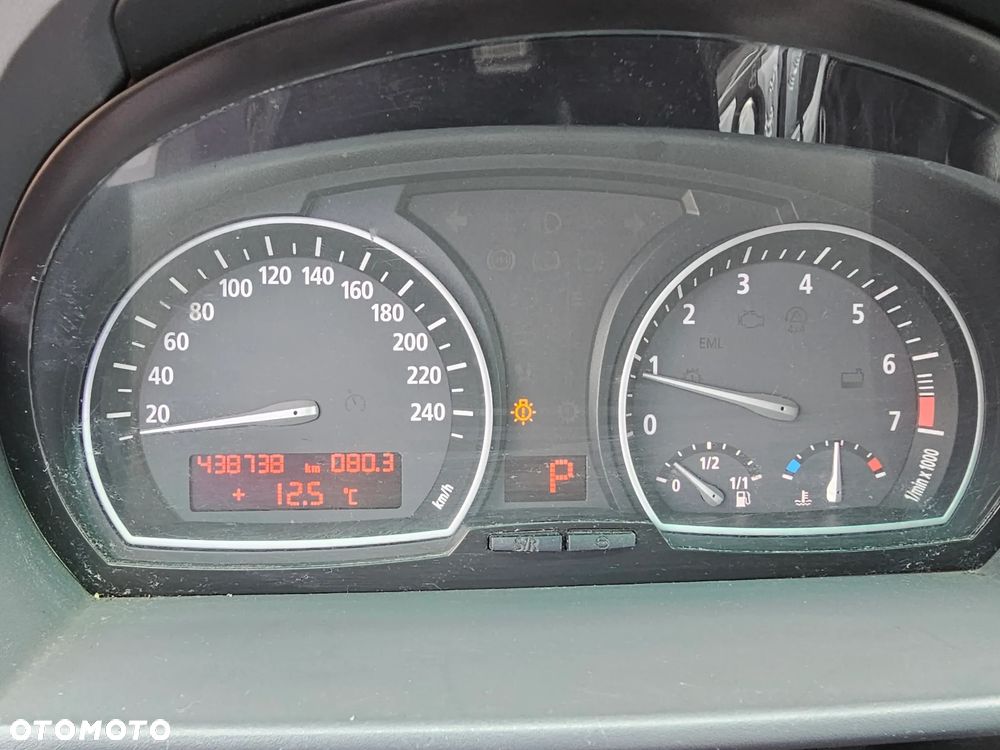 BMW X3 3.0i - 9