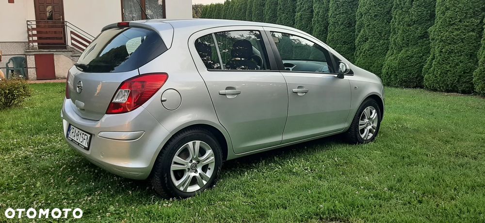 Opel Corsa - 9