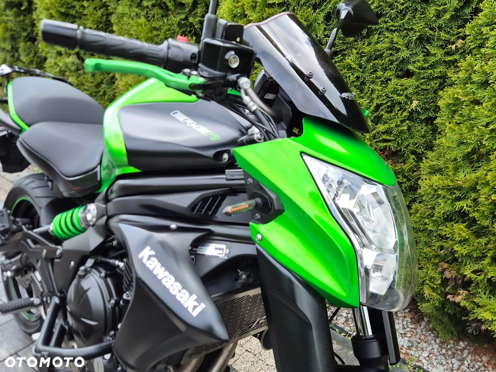 Kawasaki ER - 11