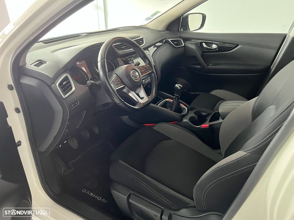 Nissan Qashqai 1.3 DIG-T N-Connecta - 9
