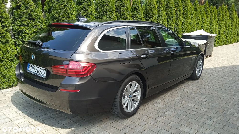 BMW Seria 5 520d xDrive - 1