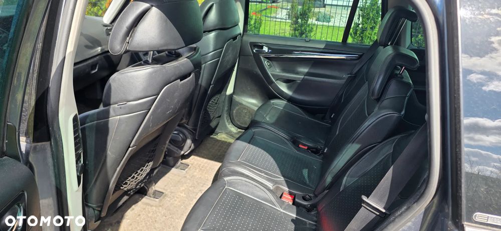 Citroën C4 Picasso 2.0 HDi Exclusive - 4