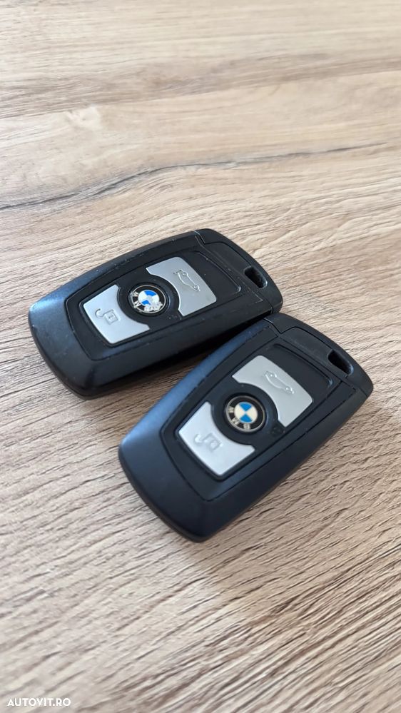 BMW Seria 3 320d xDrive Aut. - 24