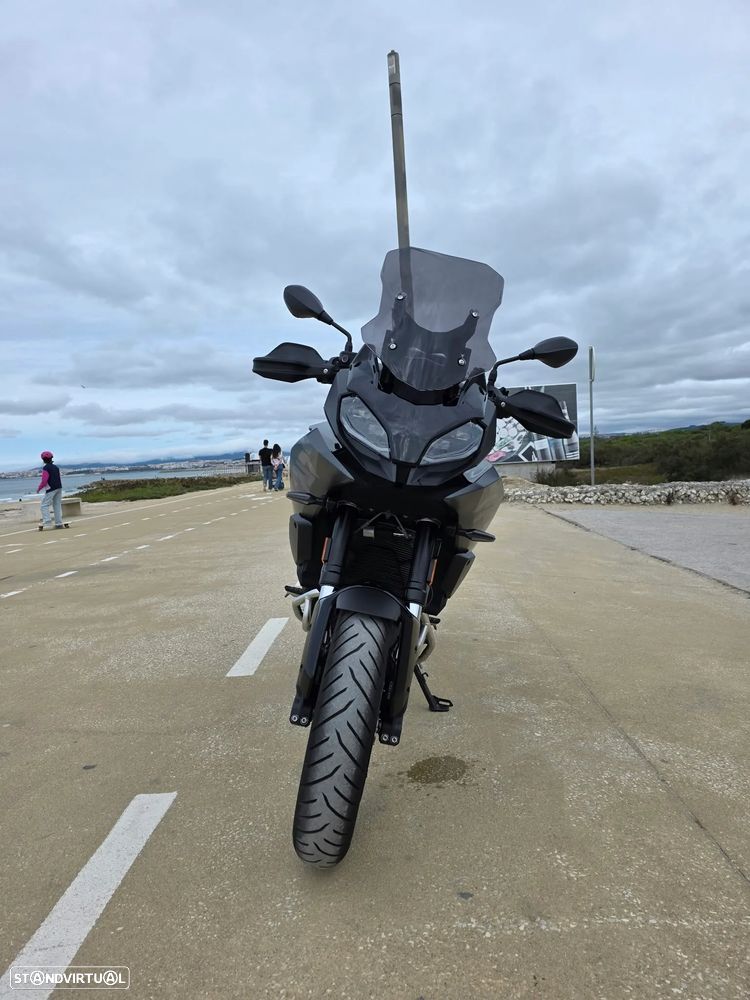 BMW F 900 XR - 12
