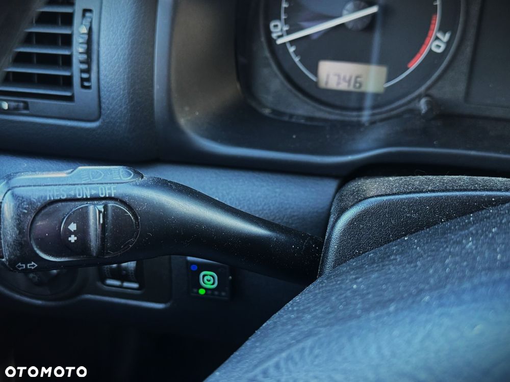 Skoda Octavia 2.0 Ambiente - 17