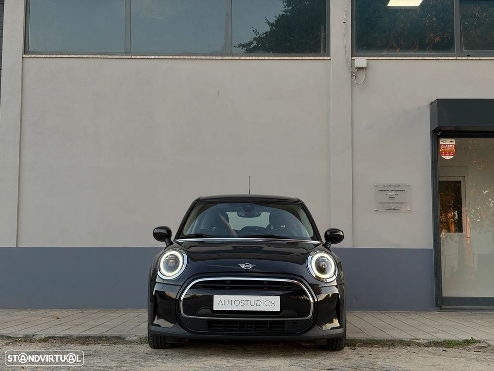 MINI 5 Portas Cooper Aut. Essential - 14