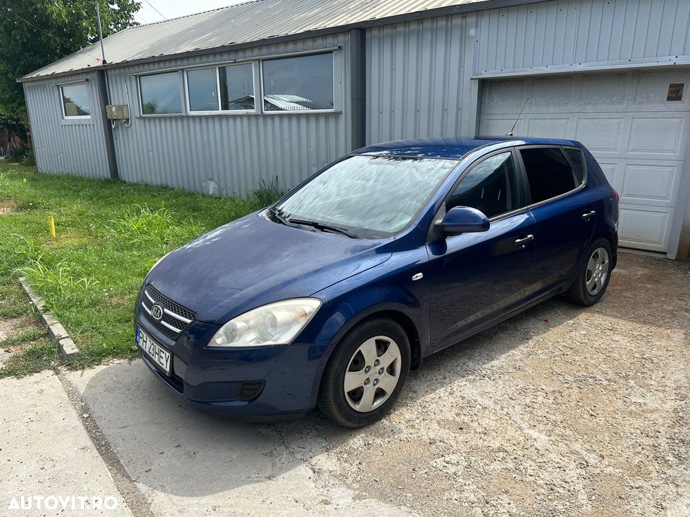Kia Ceed 1.4 GSL BEST - 1