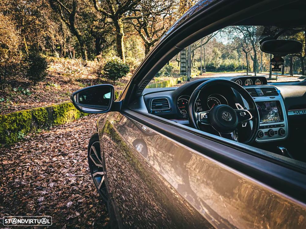 VW Scirocco 2.0 TDI Sport DSG - 6