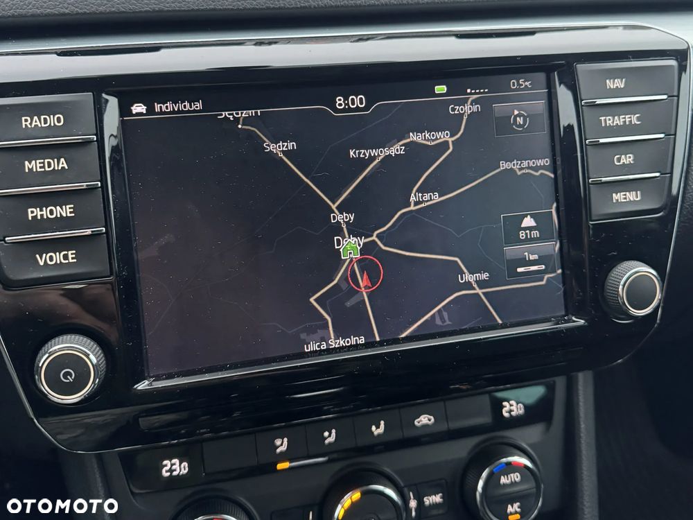 Skoda Superb 2.0 TDI Ambition DSG - 7