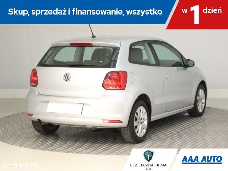 Volkswagen Polo - 7