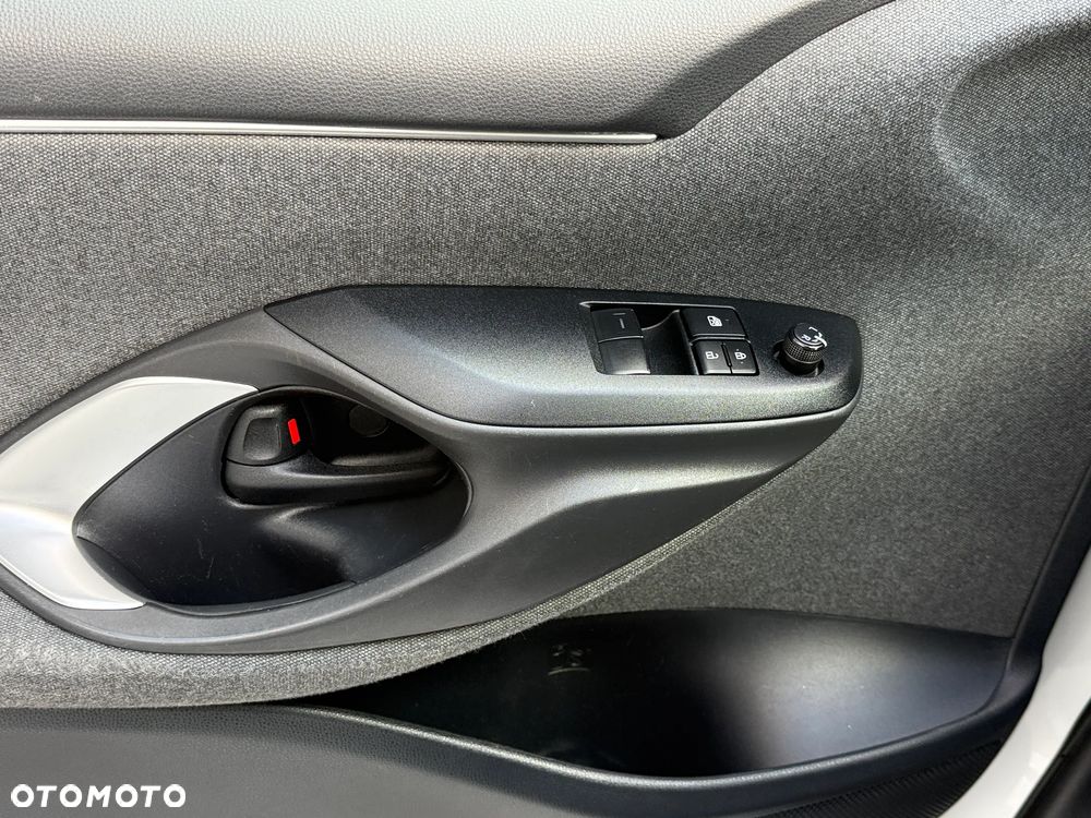 Toyota Yaris Hybrid 1.5 Comfort - 15