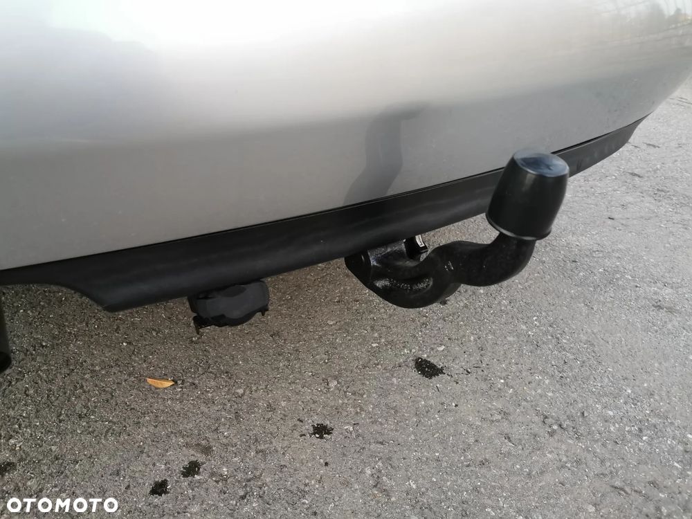 Audi A4 Limousine - 12