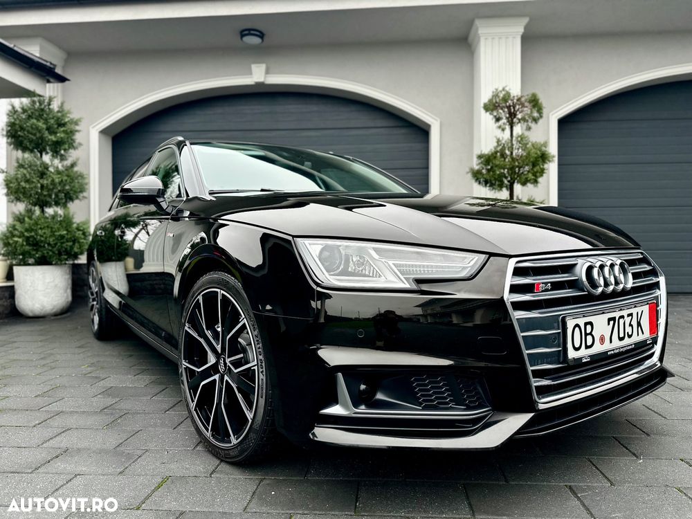 Audi A4 2.0 TDI S tronic quattro sport - 1