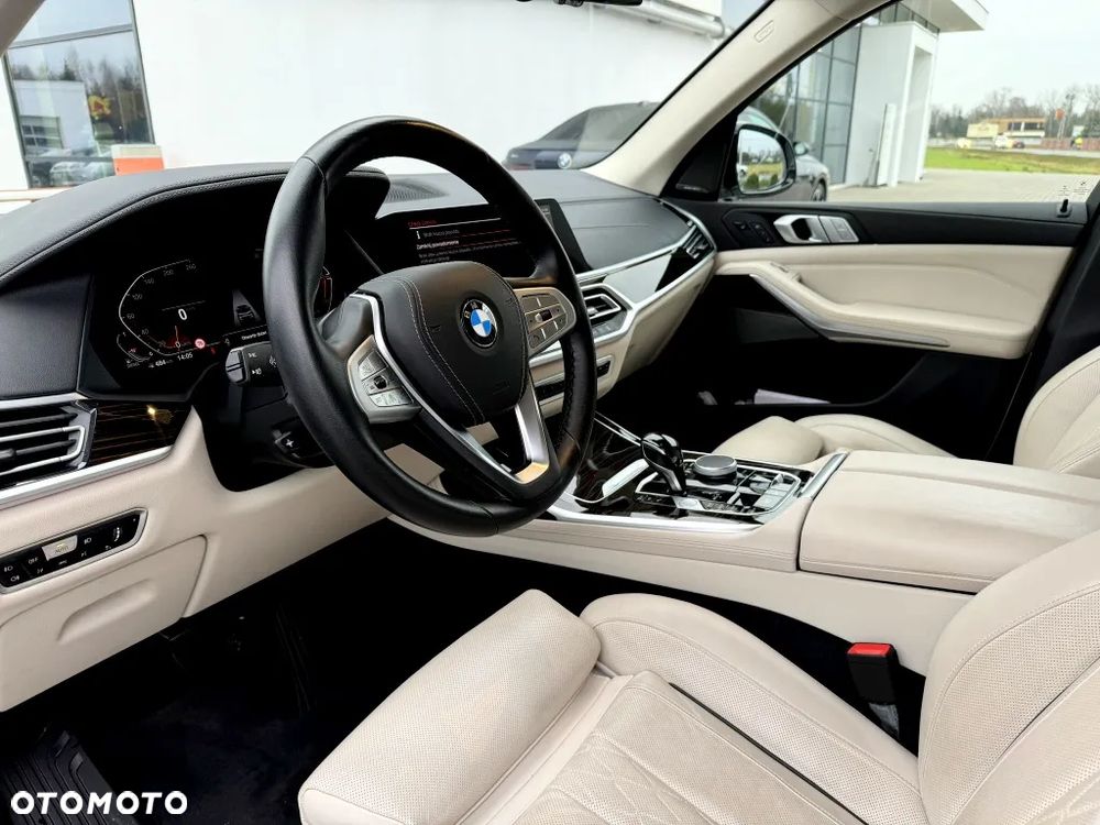BMW X7 M50d sport - 7