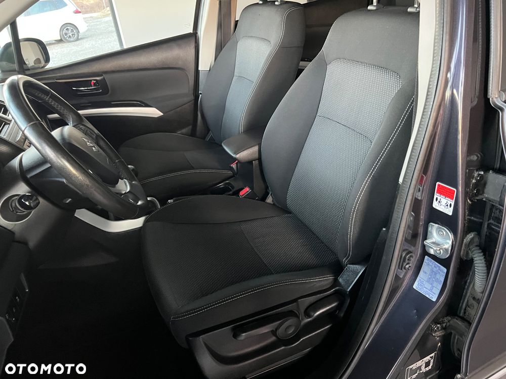 Suzuki SX4 S-Cross - 12