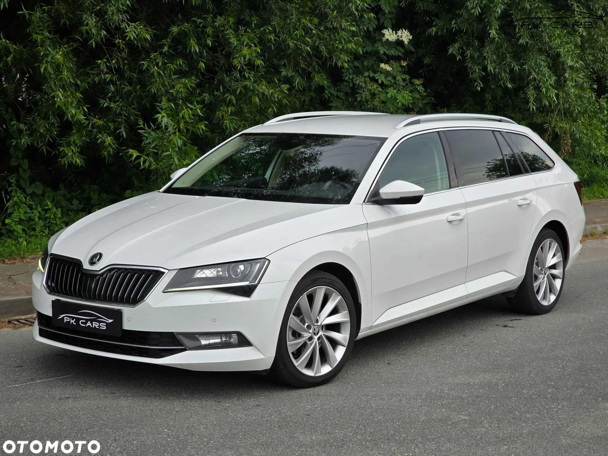 Skoda Superb Combi 2.0 TDI 4x4 DSG L&K - 4