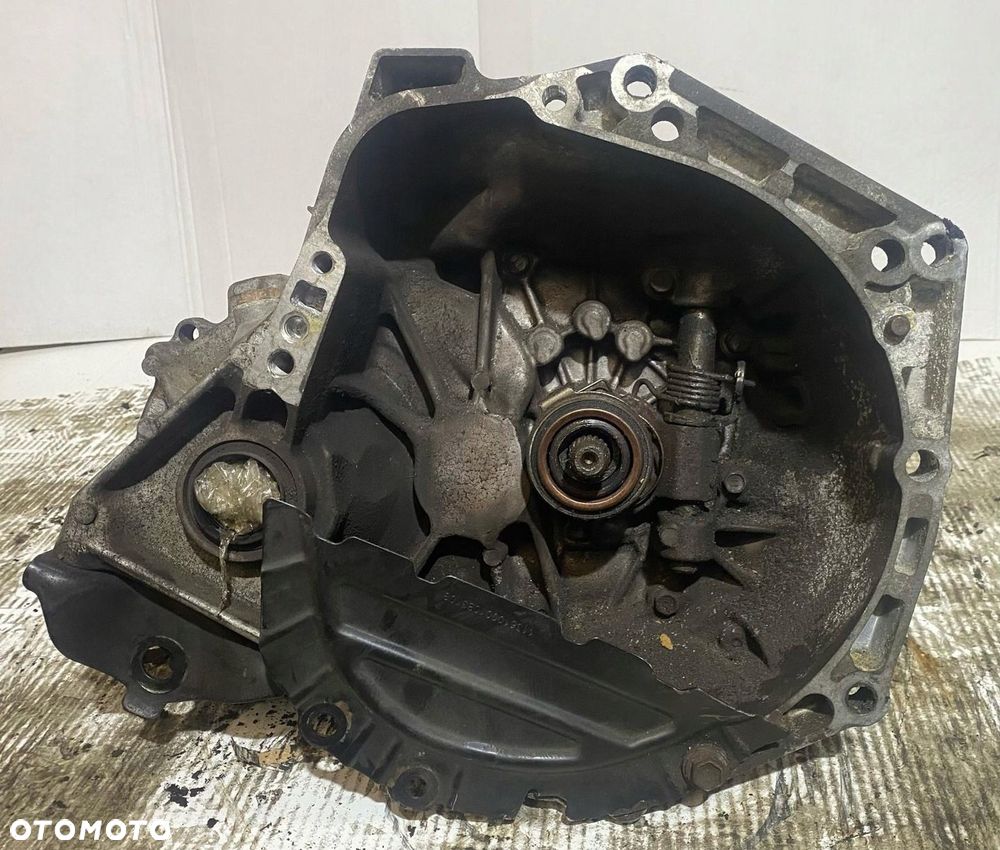 SKRZYNIA BIEGÓW CITROEN C1 1.1 BENZYNA 20TT011 - 5