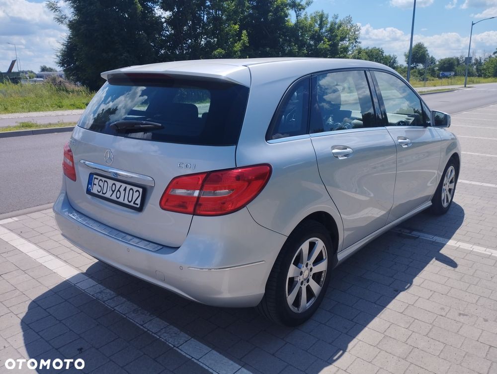 Mercedes-Benz Klasa B 180 CDI 7G-DCT - 7