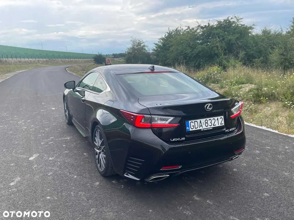 Lexus RC 200t / 300 F Sport - 6