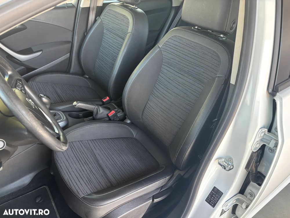 Opel Astra 1.4 ECOTEC Turbo Active - 28