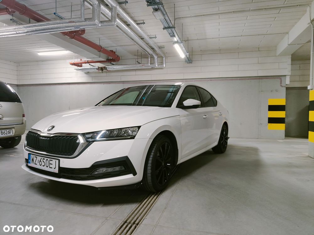 Skoda Octavia 1.5 TSI ACT Ambition - 4
