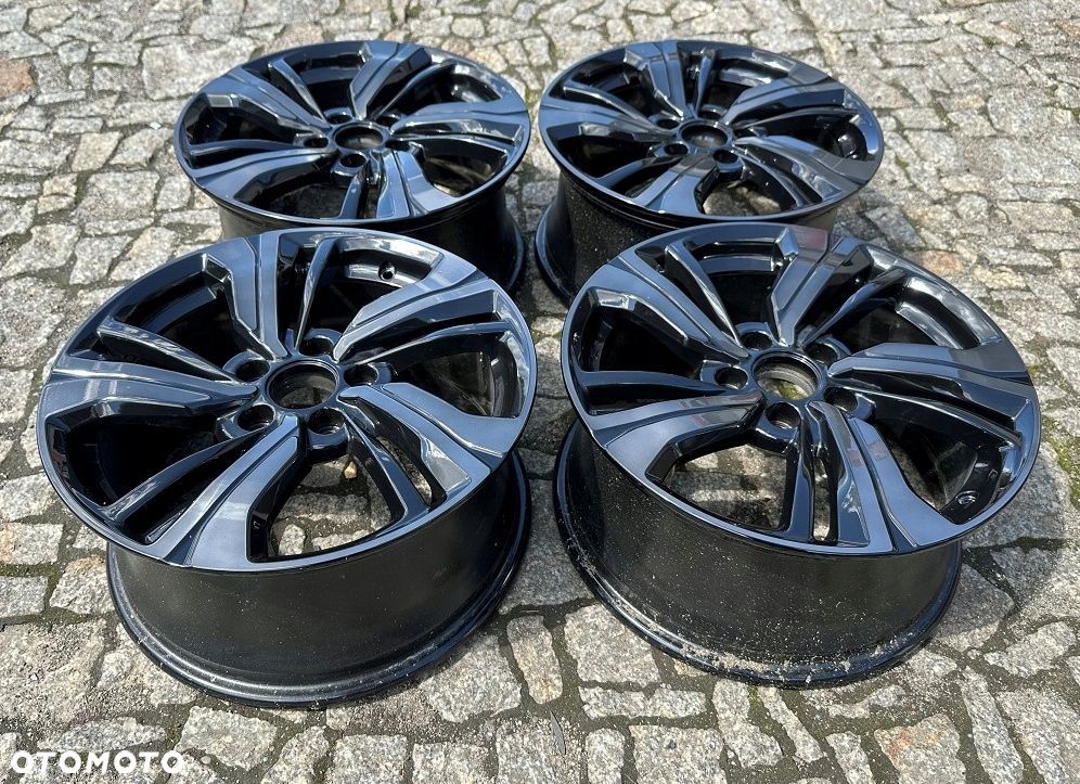 Felgi Alu Honda Civic IX X Type R 5x114,3 17 17080A 8J - 5