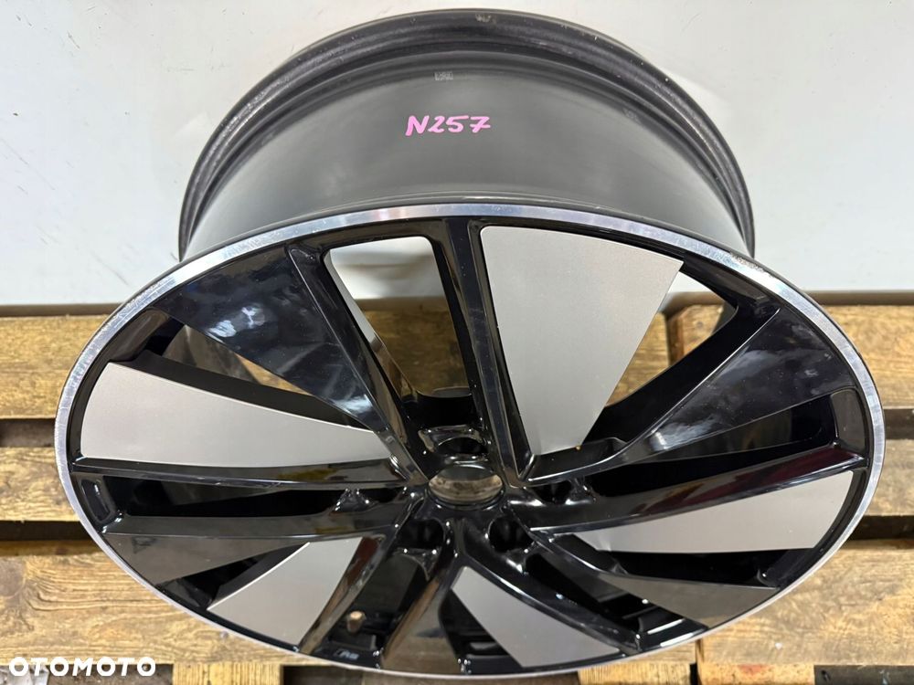 felga aluminiowa audi e-tron gt rs 4j3 21" 9.5 4j3601025j cala oryginalna - 5